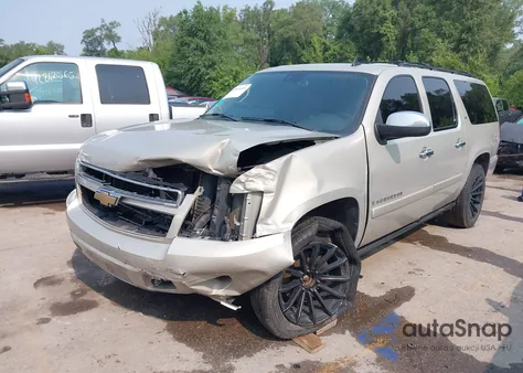 2008 Chevrolet Suburban K1500 Ls z USA, uszkodzony, nr VIN 3GNFK16388G131929